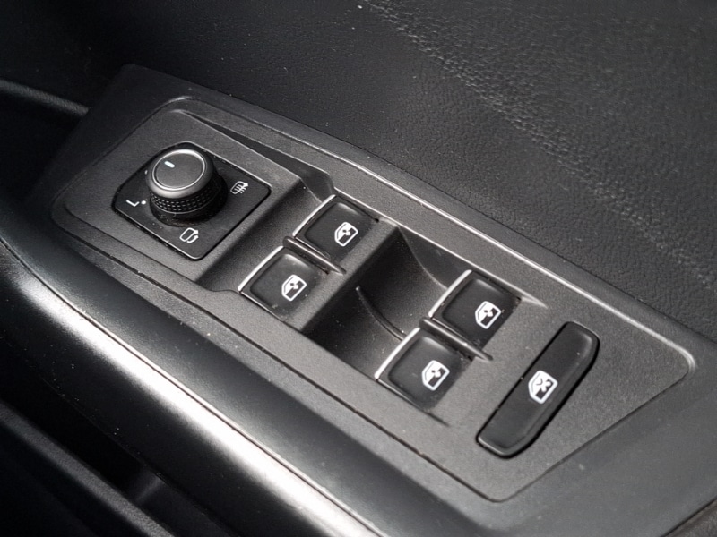 Used Volkswagen T-Roc 2019 for sale - 77933617: Photo 18