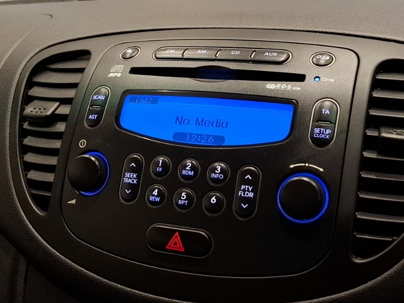 Used Hyundai i10 2013 for sale - 77289906: Photo 11