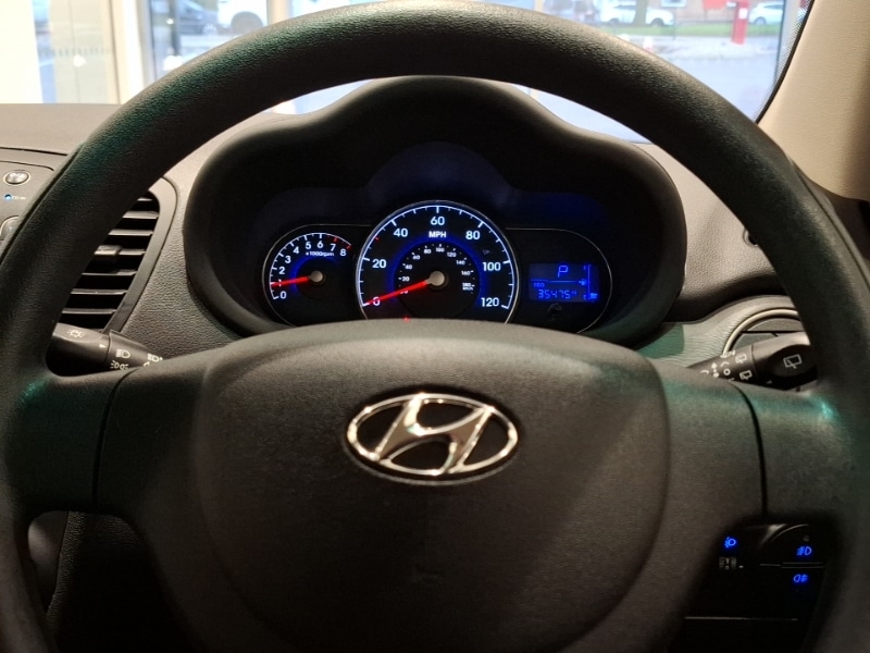 Used Hyundai i10 2013 for sale - 77289906: Photo 19