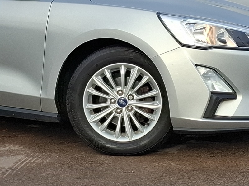 Used Ford Focus 2019 for sale - 76567273: Photo 9