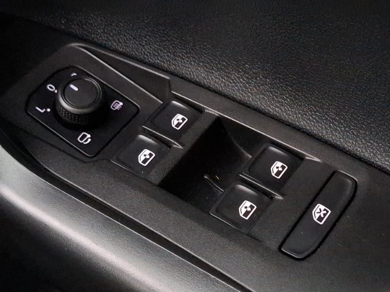 Used Volkswagen Polo 2023 for sale - 77611111: Photo 19