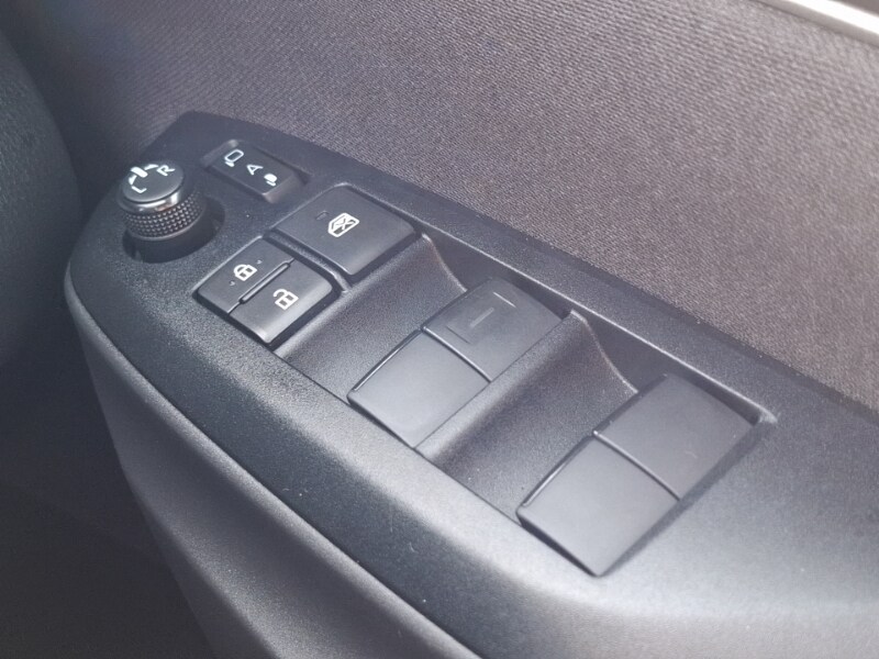 Used Mazda Mazda2 HYBRID 2024 for sale - 76478866: Photo 18