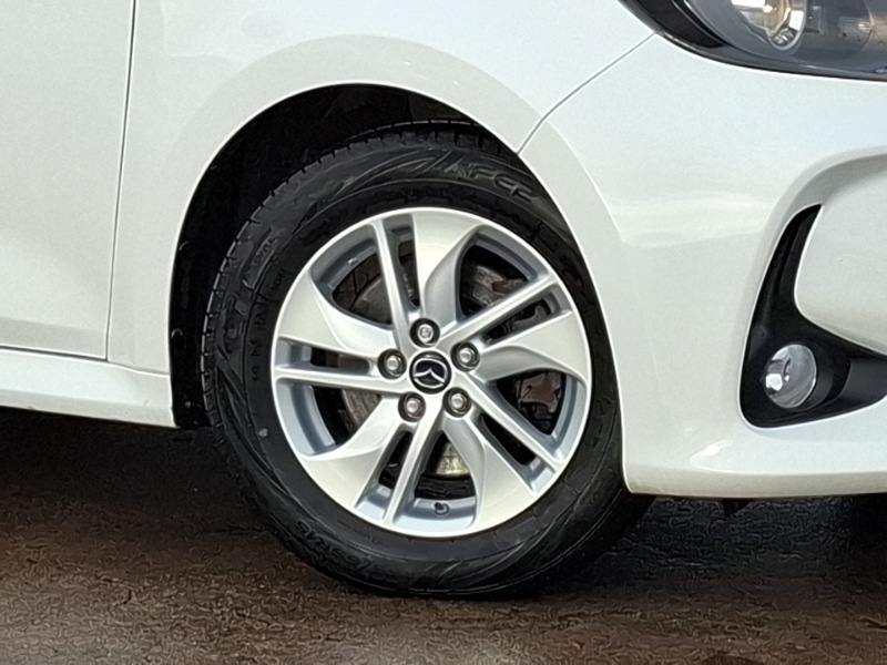 Used Mazda Mazda2 HYBRID 2022 for sale - 76471751: Photo 9