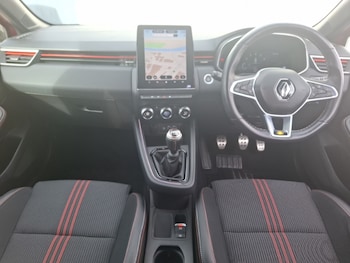 Used Renault Clio 2023 for sale - 76208598: Photo 2