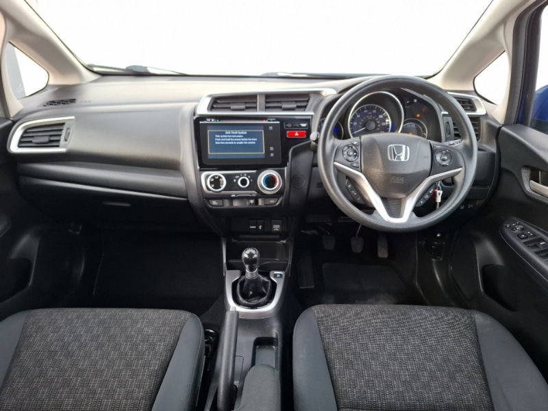 Used Honda Jazz 2017 for sale - 76628926: Photo 2