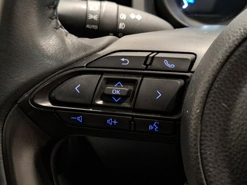 Used Toyota Yaris 2023 for sale - 77569074: Photo 16