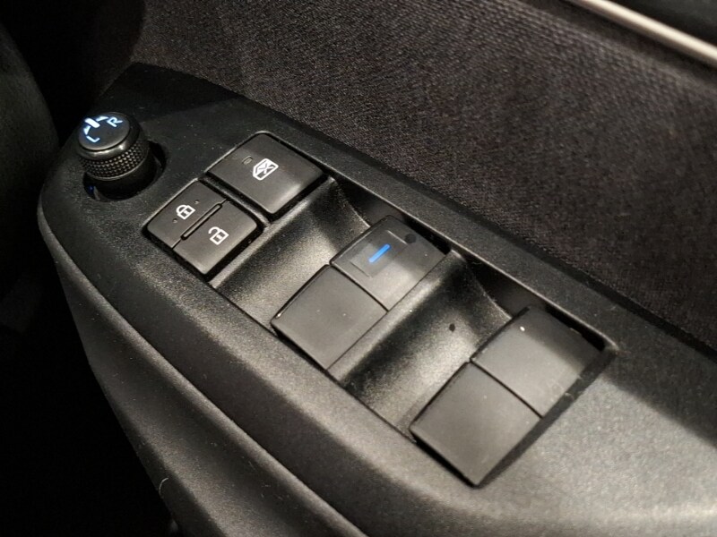 Used Toyota Yaris 2023 for sale - 77569074: Photo 18