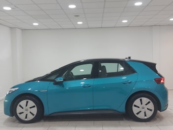 Used Volkswagen ID.3 2023 for sale - 78696231: Photo