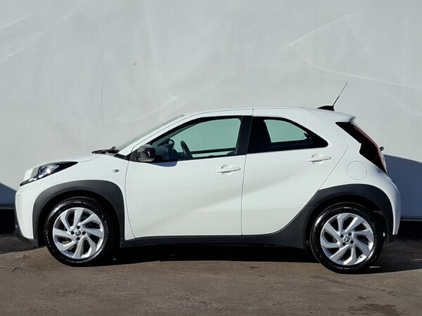 Used Toyota Aygo X 2022 for sale - 76325651: Photo 4