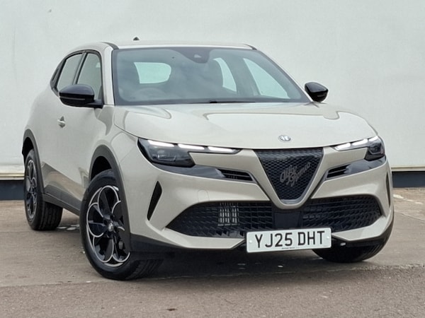 Used Alfa Romeo Junior 2025 for sale - 75357742: Photo 1