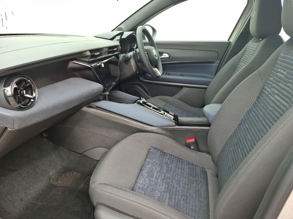 Used Alfa Romeo Junior 2025 for sale - 75357742: Photo 5