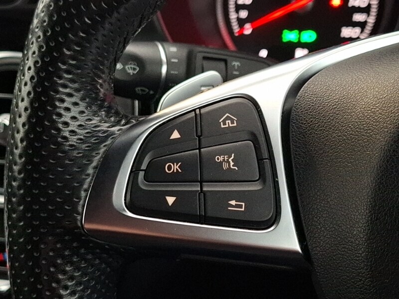 Used Mercedes-Benz GLC 2017 for sale - 77556276: Photo 16