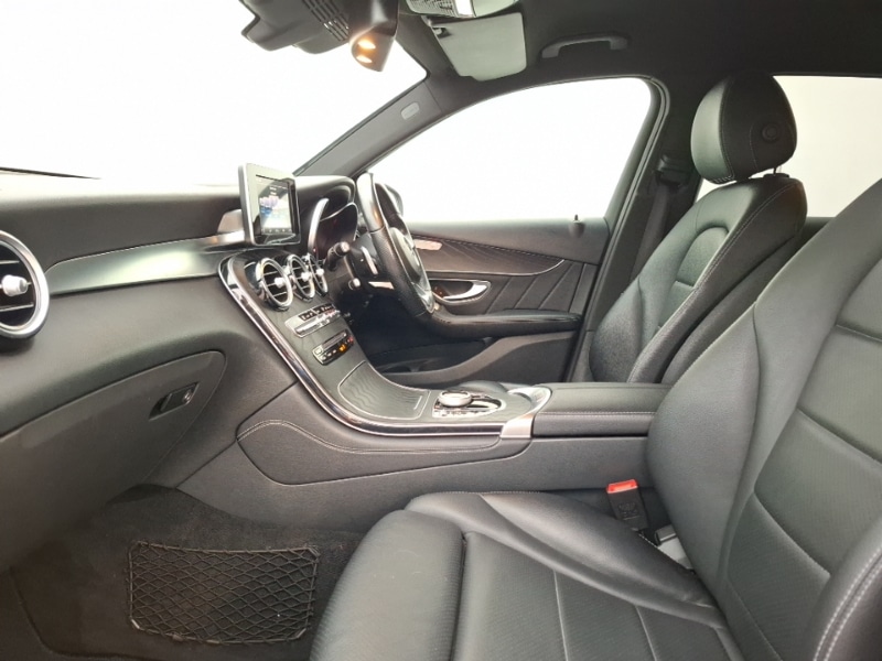 Used Mercedes-Benz GLC 2017 for sale - 77556276: Photo 5