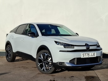 Used Citroen C4 2025 for sale - 76602346: Photo