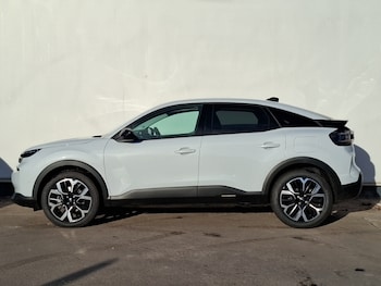 Used Citroen C4 2025 for sale - 76602346: Photo