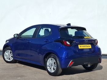 Used Mazda Mazda2 HYBRID 2025 for sale - 76083559: Photo 3