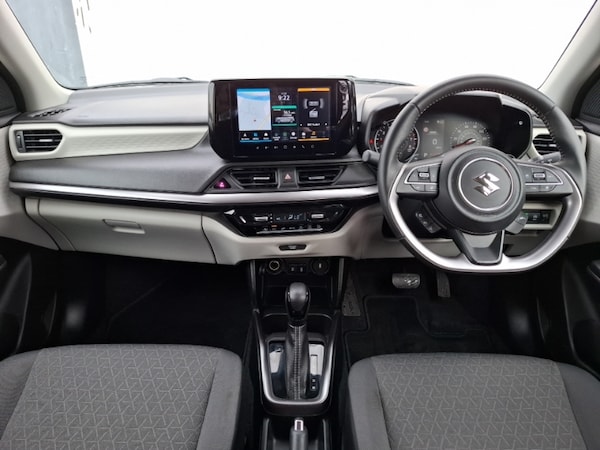 Used Suzuki Swift 2024 for sale - 75395034: Photo 2