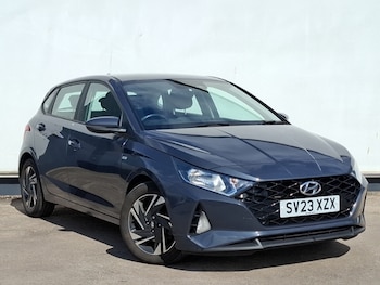 Used Hyundai i20 2023 for sale - 79411465: Photo