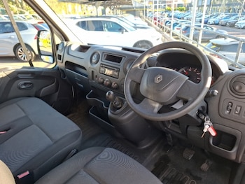 Used Renault Master 2019 for sale - 76208576: Photo