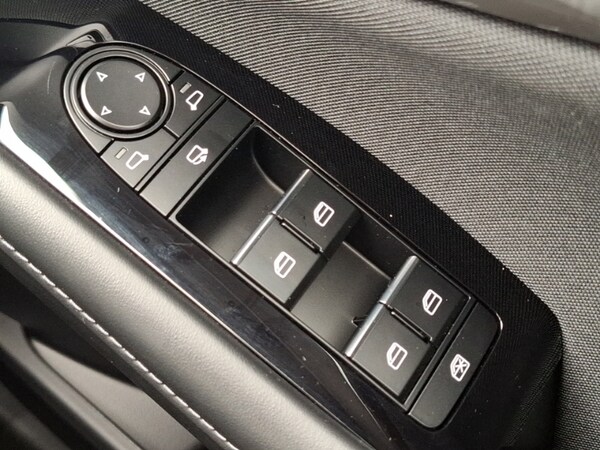 Used Mazda CX-30 2025 for sale - 76165862: Photo 19