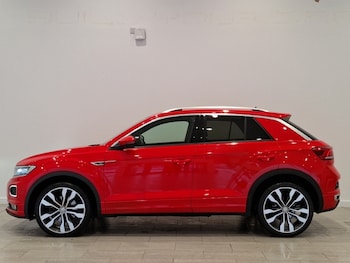 Used Volkswagen T-Roc 2019 for sale - 76369793: Photo