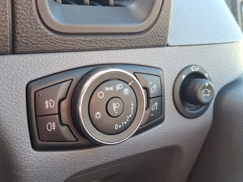 Used Ford Transit 2018 for sale - 76418900: Photo 15