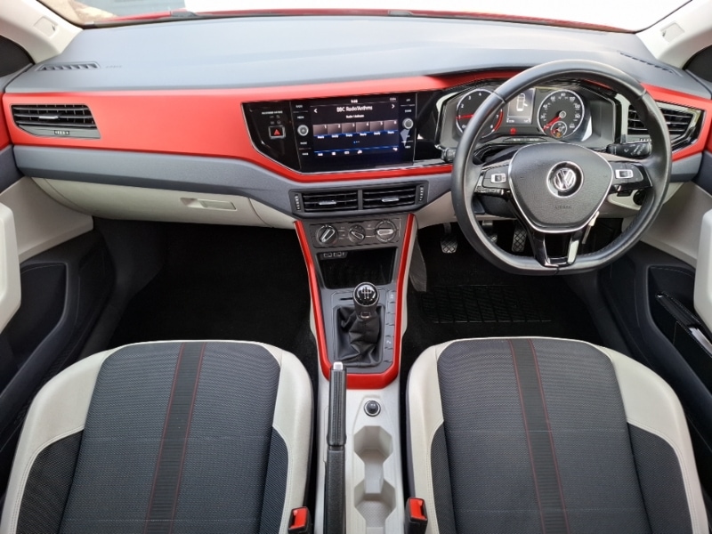 Used Volkswagen Polo 2019 for sale - 77039240: Photo 2