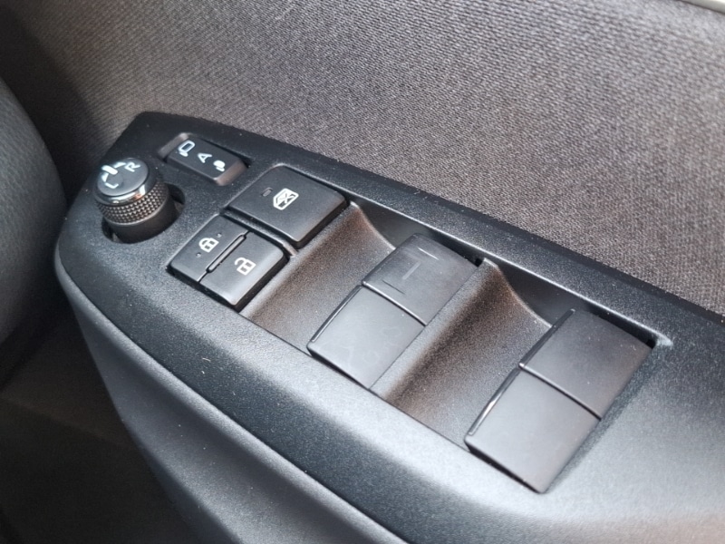 Used Mazda Mazda2 HYBRID 2024 for sale - 76418907: Photo 18