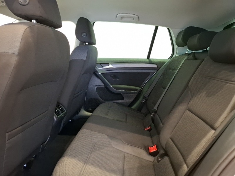 Used Volkswagen Golf 2020 for sale - 77454109: Photo 6