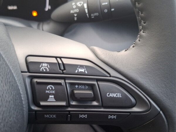Used Mazda Mazda2 HYBRID 2025 for sale - 76195746: Photo 13