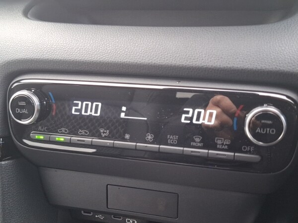 Used Mazda Mazda2 HYBRID 2025 for sale - 76195746: Photo 15