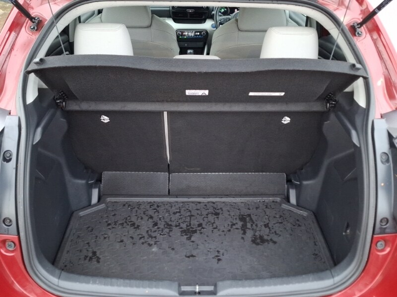 Used Toyota Yaris 2021 for sale - 76860482: Photo 8