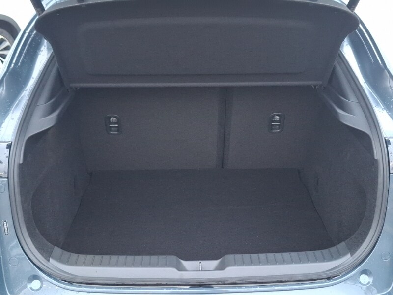 Used Mazda CX-30 2025 for sale - 77352925: Photo 8