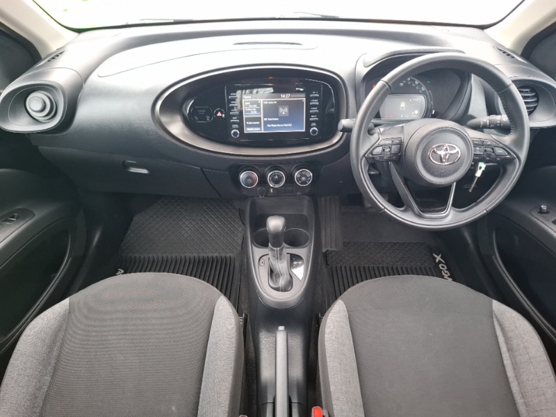 Used Toyota Aygo X 2023 for sale - 77907834: Photo 2