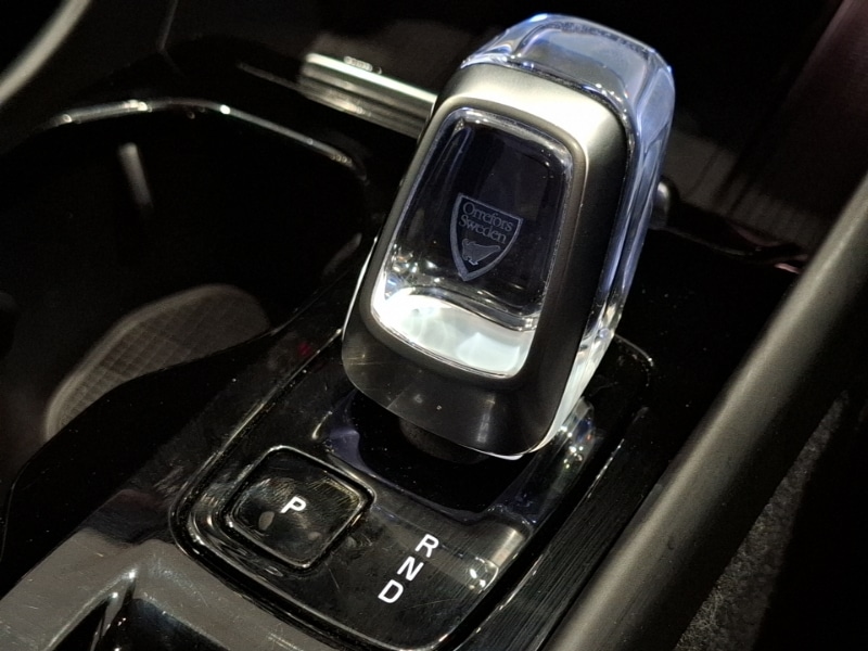 Used Volvo XC40 2024 for sale - 76365642: Photo 15