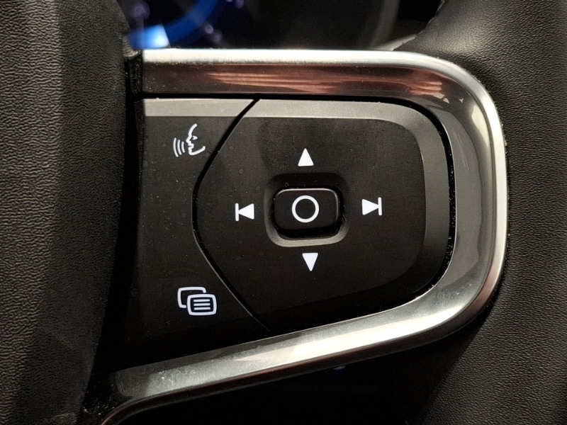 Used Volvo XC40 2024 for sale - 76365642: Photo 17