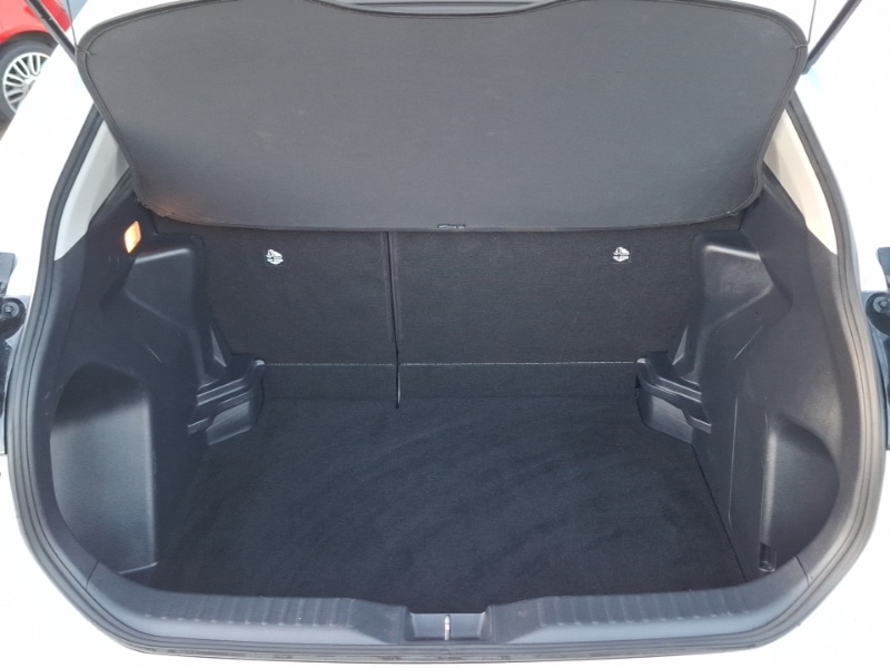 Used Toyota Yaris Cross 2022 for sale - 76700029: Photo 8