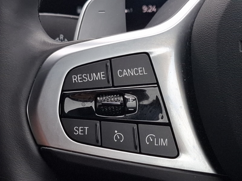 Used BMW 3 Series 2024 for sale - 76864529: Photo 16