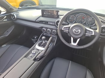 Used Mazda MX-5 2025 for sale - 76258258: Photo 2