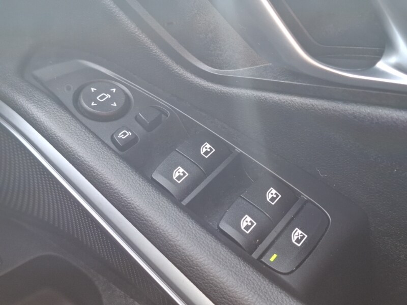 Used BMW 3 Series 2024 for sale - 77690011: Photo 17