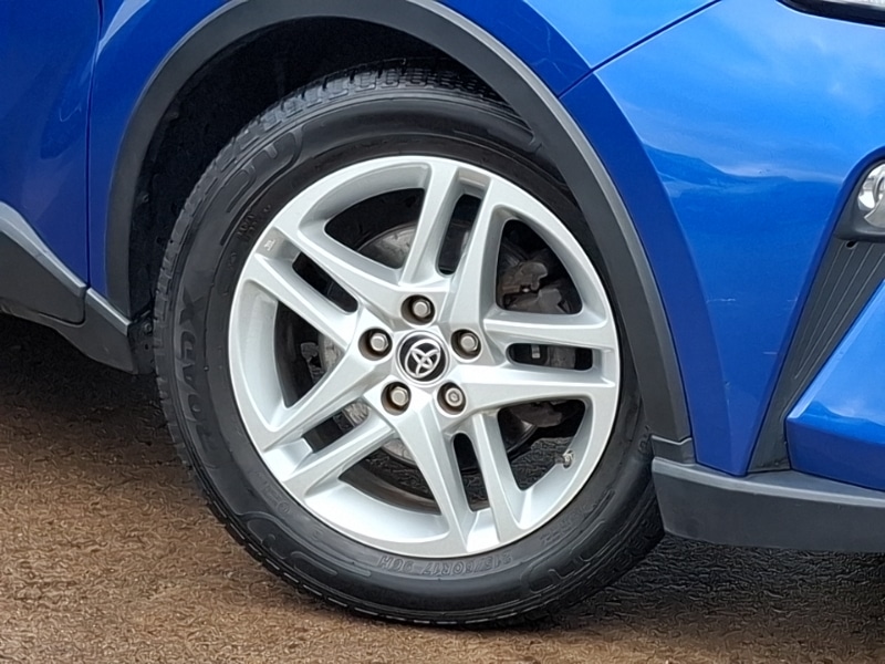 Used Toyota C-HR 2021 for sale - 78065668: Photo 9