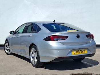 Used Vauxhall Insignia 2019 for sale - 78654105: Photo