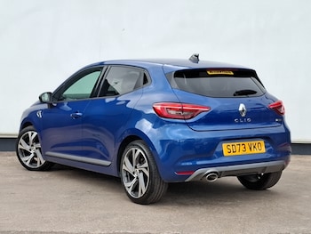 Used Renault Clio 2023 for sale - 75691502: Photo