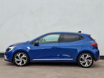 Used Renault Clio 2023 for sale - 75691502: Photo