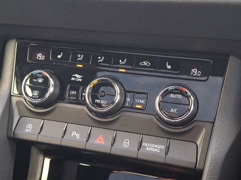 Used Skoda Karoq 2024 for sale - 76437813: Photo 13