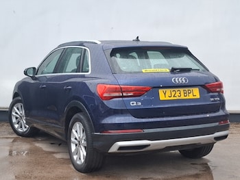 Used Audi Q3 2023 for sale - 79420562: Photo