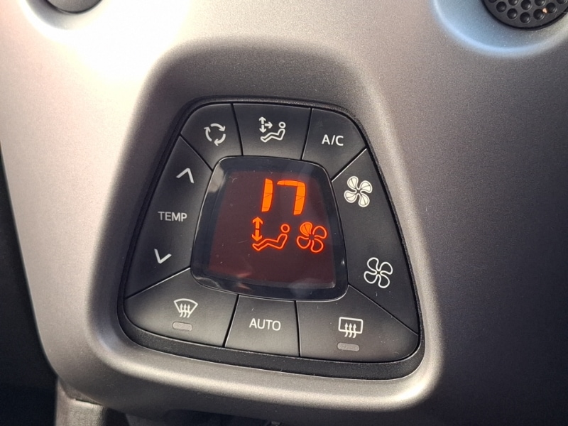 Used Toyota AYGO 2019 for sale - 76451124: Photo 14