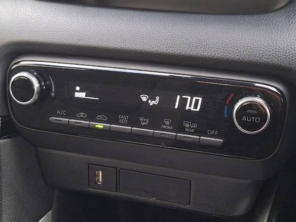Used Toyota Yaris 2023 for sale - 76289408: Photo 14