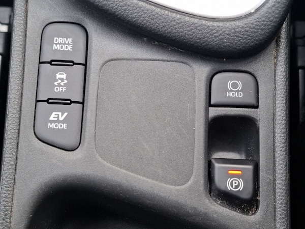 Used Toyota Yaris 2023 for sale - 76289408: Photo 15