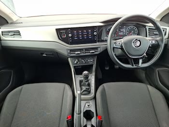 Used Volkswagen Polo 2018 for sale - 79662428: Photo